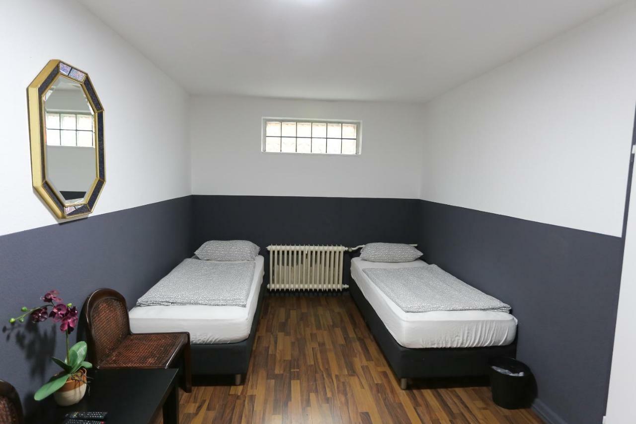 Enna-Zimmervermietung Amburgo Esterno foto
